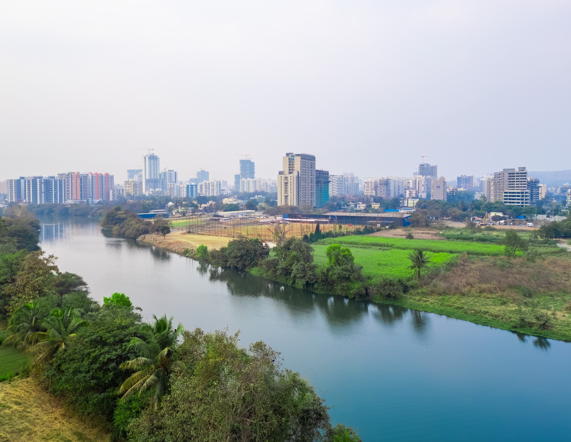 Riverside Views & Waterfront Living